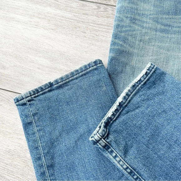 Guess Slim Straight  Distressed Jeans - Picture 10 of 16